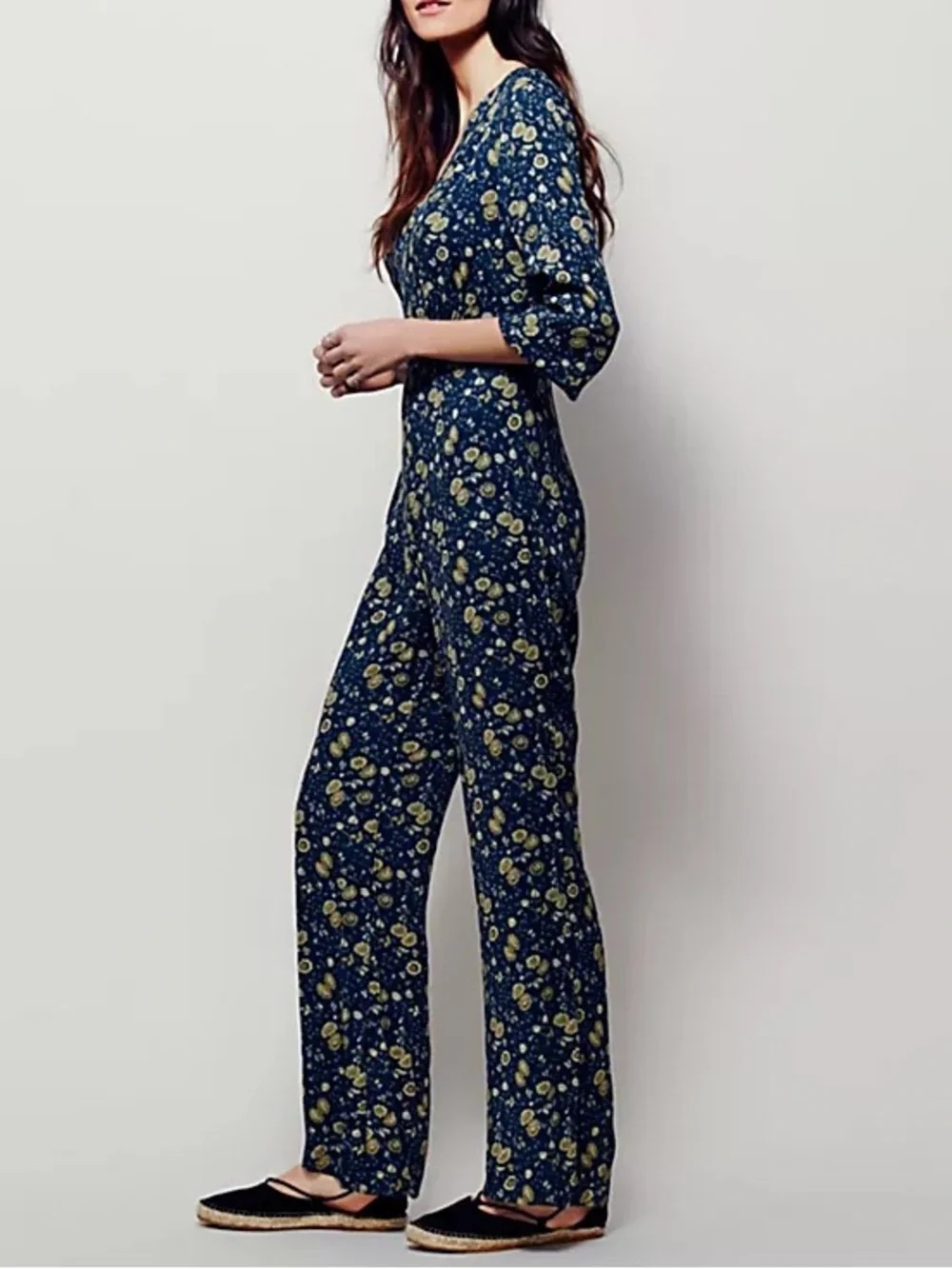 Free People FP Women’s Some Like It Hot Midnight Combo Floral Jumpsuit Size 2